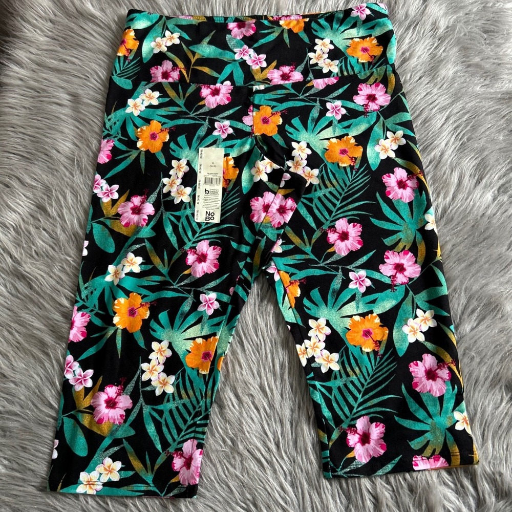 No Boundaries Capri Leggings Women Size XL (16-18) Tropical Floral Stretch Pants